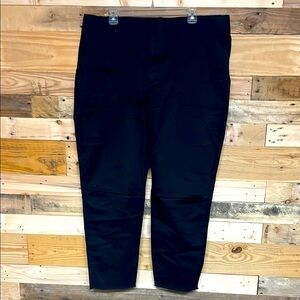 Banana Republic size 18 Girlfriend Authentic Chino Tapered Fit Black Dress Pants